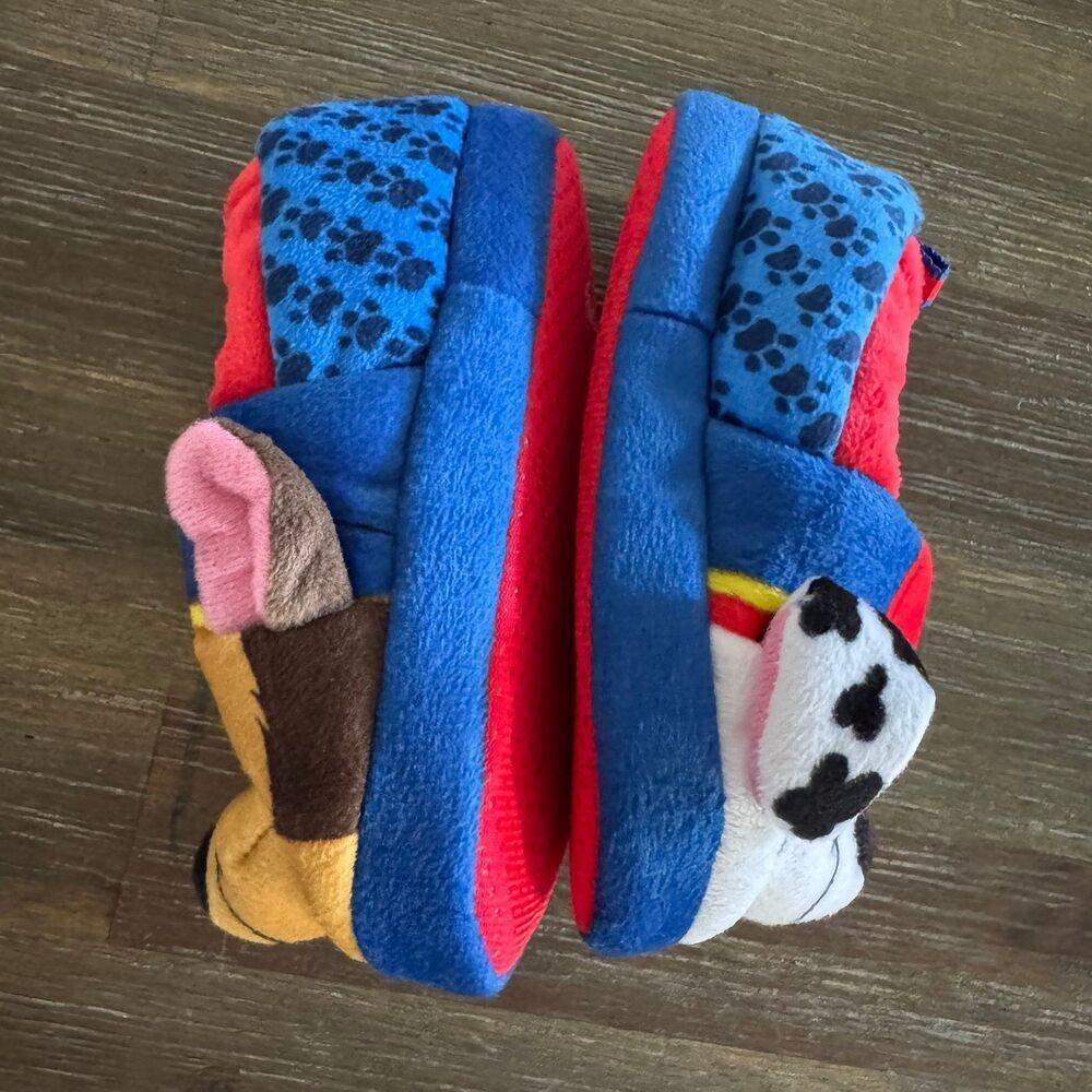 Paw Patrol Toddler Boys slippers Size 5/6 Chase Marshall - Picture 5 of 8